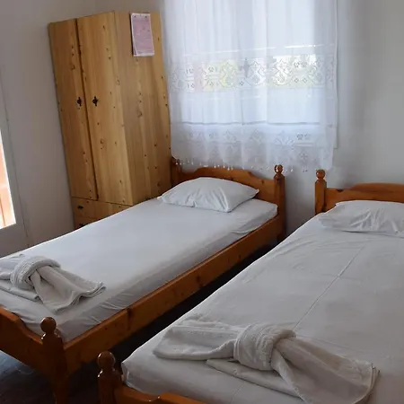 Votsi  Dimitra'S Apartment מראה חיצוני תמונה